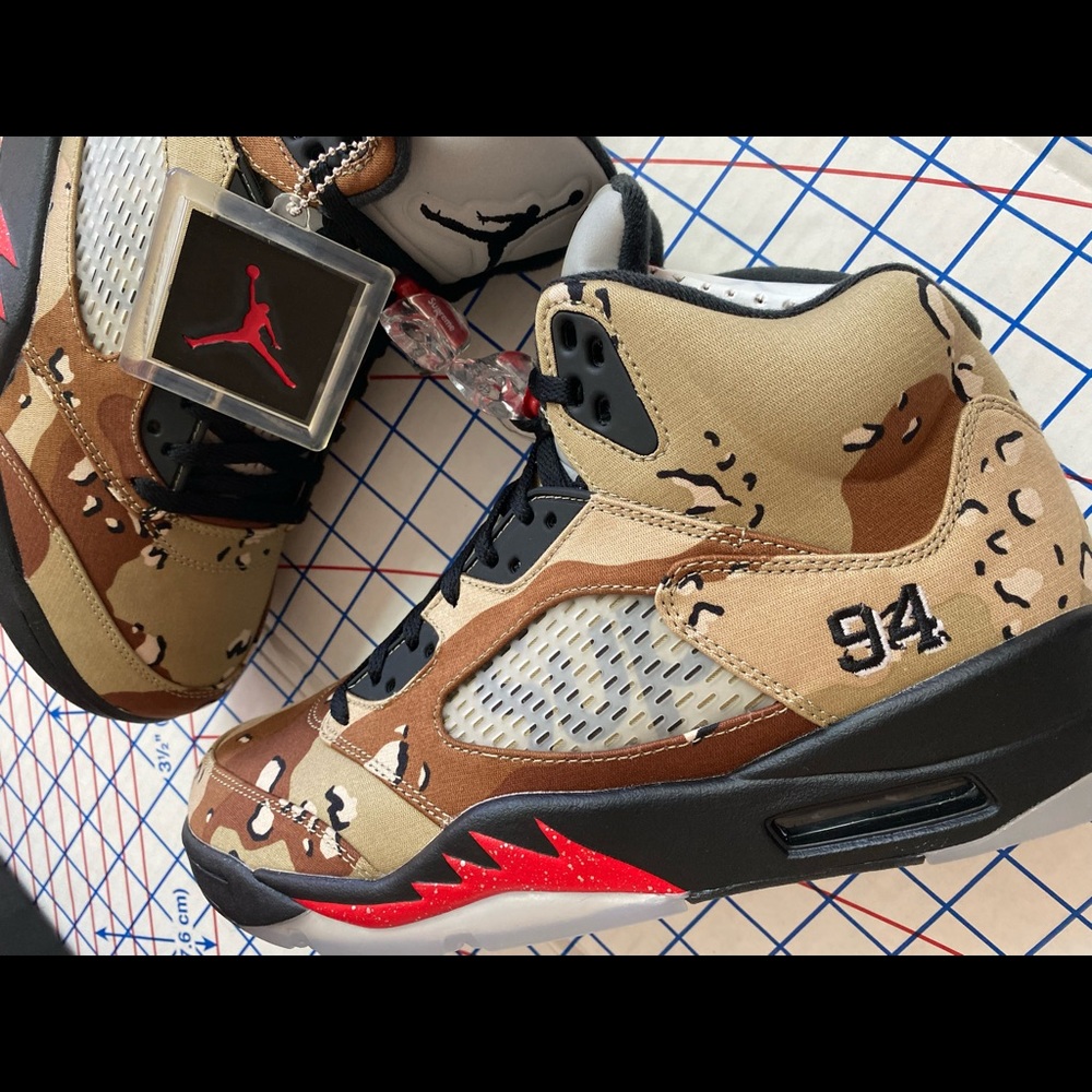 🥺2015 Jordan 5 Retro Supreme Desert Camo Men’s 10 - Picture 16 of 16
